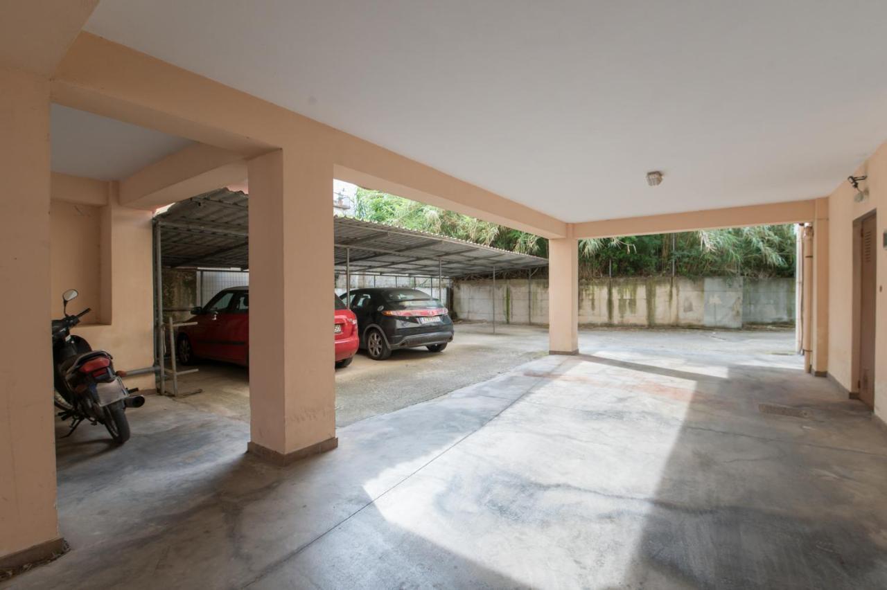 Charming Appt Apartment เปรเวซา ภายนอก รูปภาพ